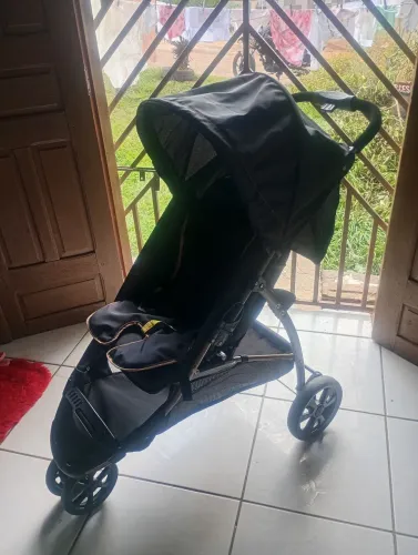 Carinho de bebê