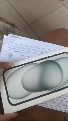 iPhone 15 lacrado