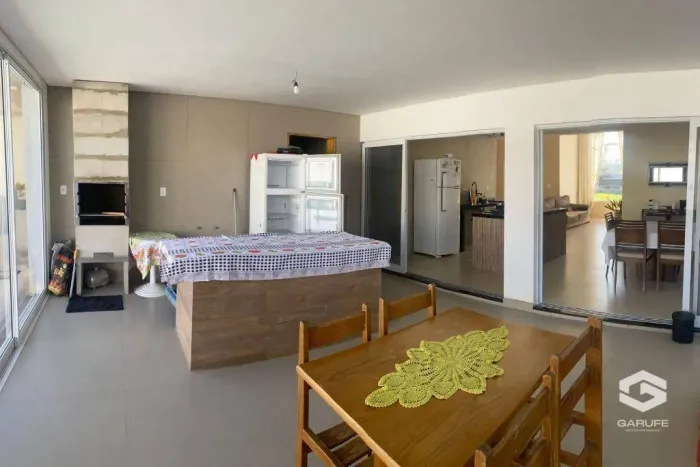 Casa com 3 dormitórios, 218 m² - venda por R$ 1.500.000,00 ou aluguel por R$ 9.194,17/mês