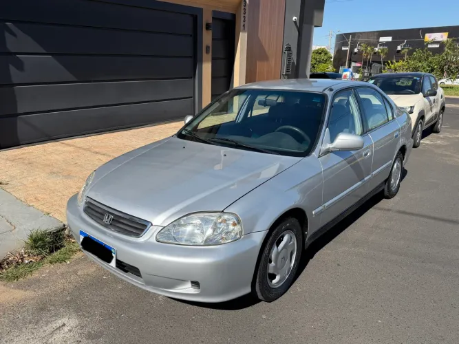 Honda Civic Sedan EX 1.6 16V Mec. 4P (nacion.) 2000