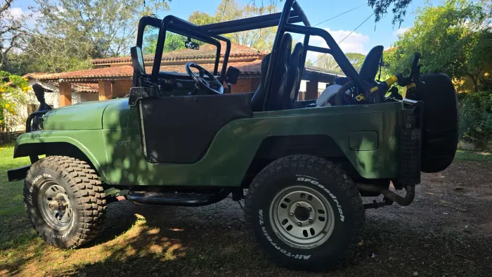 Ford Willys Rural 4X4 2022