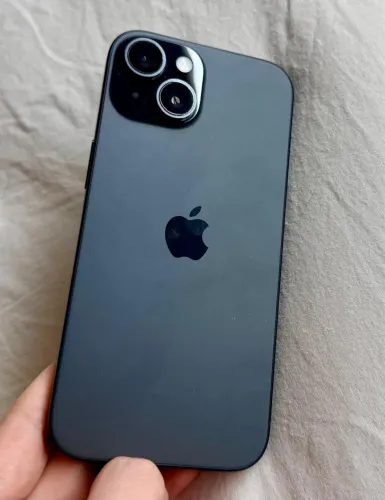 iPhone 15 128gb