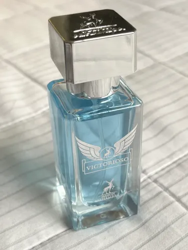 Perfume Victorioso EDP de Maison Alhambra 30ml