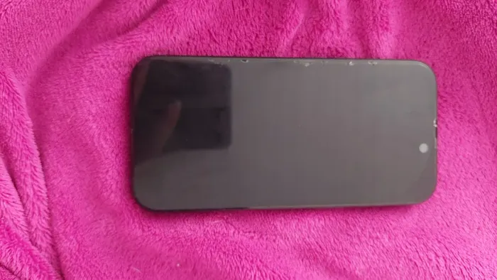 iPhone 16