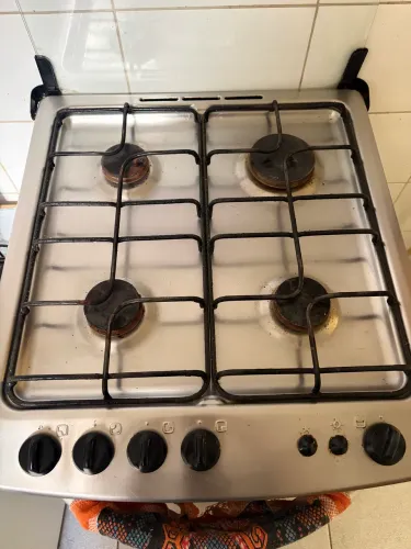 Vendo fogão 4 bocas Electrolux 