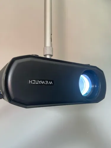 Projetor Wewatch V50 Pro - Bom estado de conservação