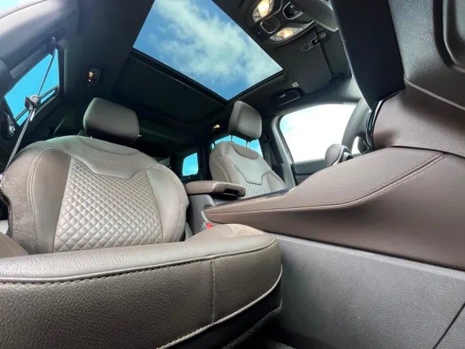 Jeep Commander Overland T270 1.3 TB Flex AUT 2023