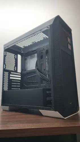 Gabinete Gamer Aerocool Aero 800 - Branco (Ótimo Estado)