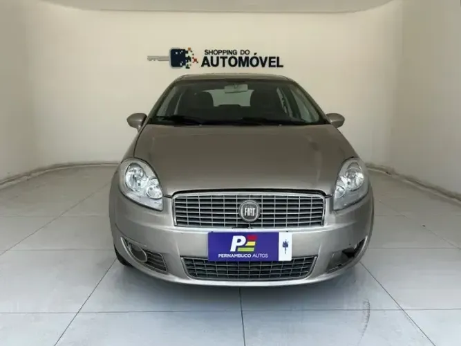 Fiat Linea 1.9/ HLX 1.9/1.8 Flex Dualogic 4P 2010