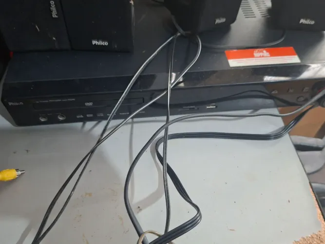 Home Theater Philco Pht660n2 Hdmi Saídas Ruin Leia O Anunci (Usado)