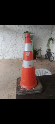 Cones sinalizações