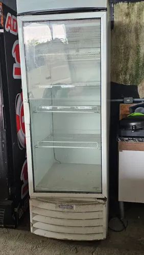 Cervejeira e expositora