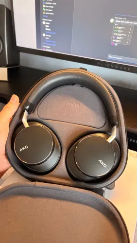 Fone de ouvido AKG N9 Hybrid