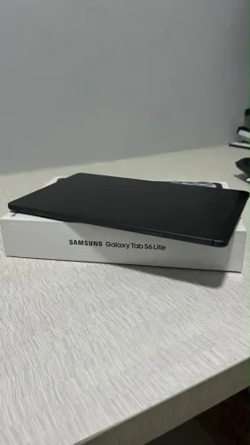 Tablet Samsung S6 lite, 64gb, incluso capinha e canetinha