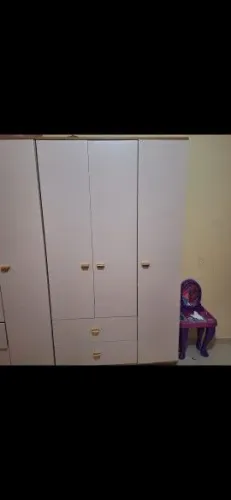 Guarda roupa Rosa infantil