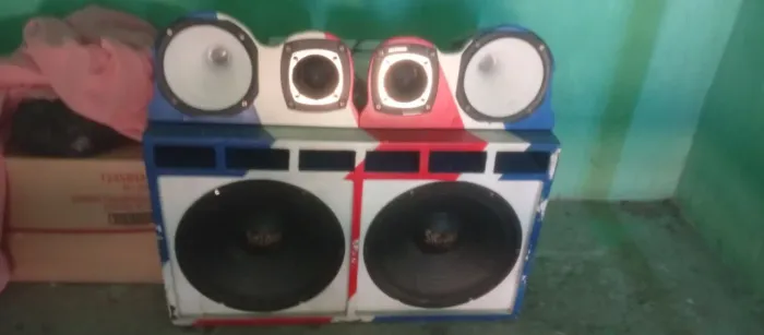 Vendo um som automotivo