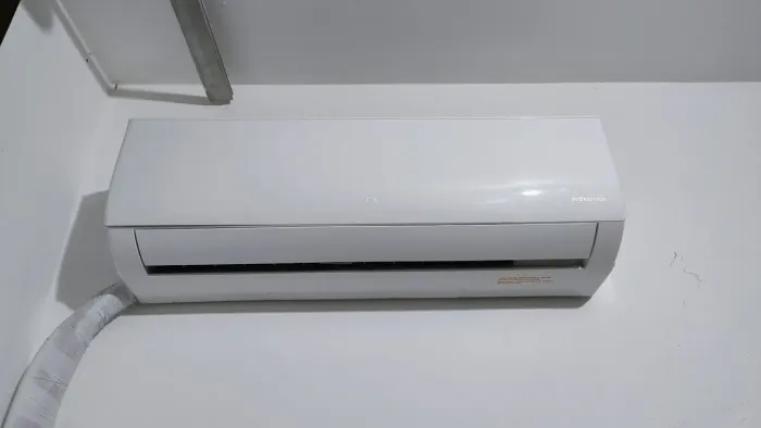 AR CONDICIONADO TCL 9000BTUS INVERTER QUENTE/FRIO
