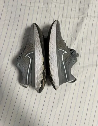 Tênis Nike React infinity flyknit 2 cinza