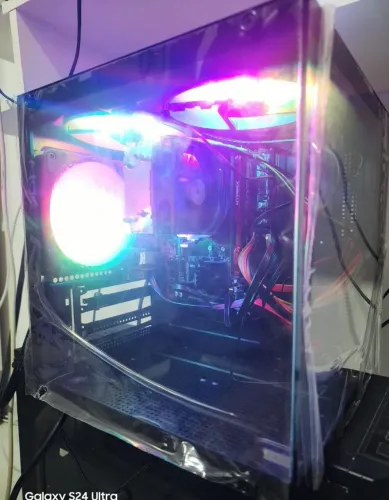 PC GAMER NOVÍSSIMO PRA SAIR HOJE