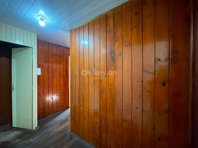 Casa para locação no bairro Morrotes