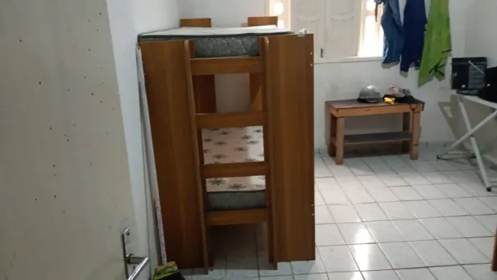 VENDO COLCHÕES E CAMA