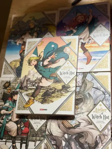 Mangá Witch Hat Atelier Vol 1 ao 5