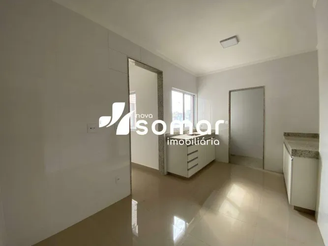 Apartamento para aluguel, 3 quartos, 1 suíte, 1 vaga, Centro - Divinopolis/MG