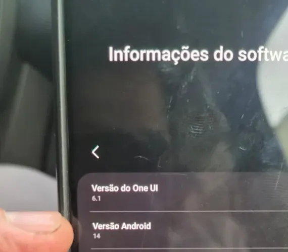SAMSUNG A52