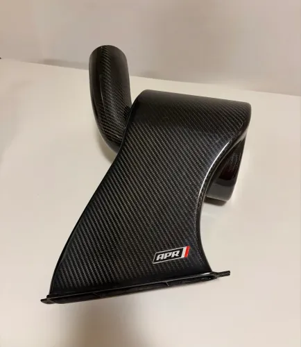 APR Carbon Fiber Intake 2.0T EA888 Golf gti mk7