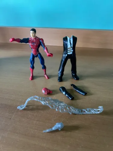 SPIDER-MAN 3 PETER PARKER QUICK CHANGE SPIDERMAN 2006 ACTION FIGURE