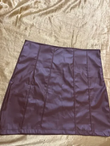 Saia courinho marrom escuro cintura alta G