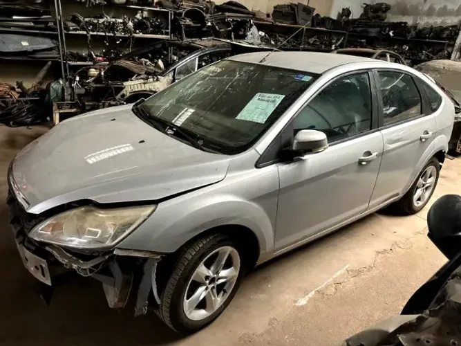 Sucata Disponível pra retirar peças  Ford Focus 2.0 Duratec 2009 gasolina  Manual  31-9931