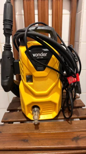Lavadora de Alta Pressão Vonder LAV 1300 - Excelente Estado