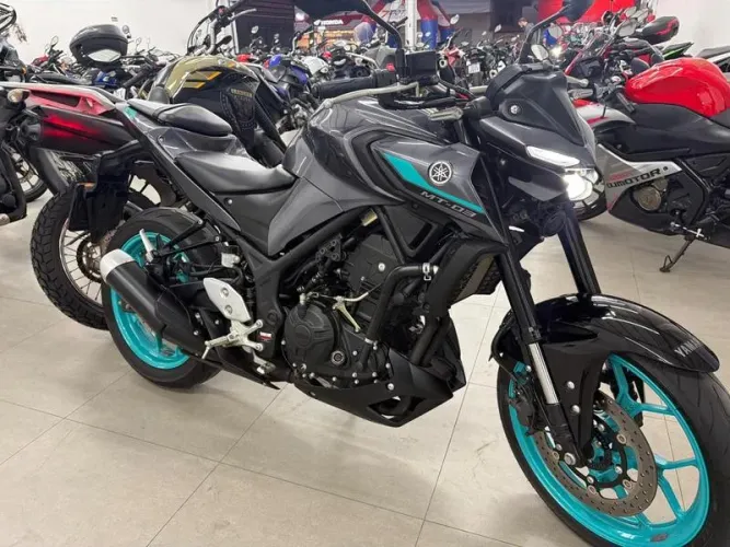 YAMAHA MT03 ABS 2025