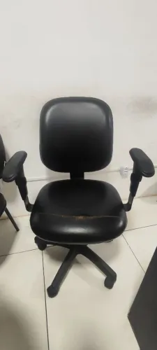 Vendo móveis de escritório