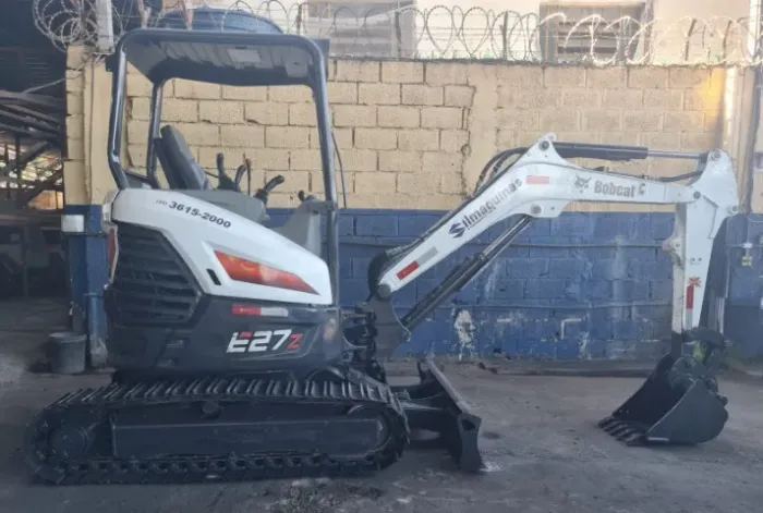 Mini Escavadeira Bobcat Mod. E27z Ano 2022 916.1h + Aço
