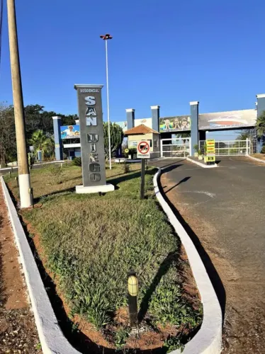 RANCHO À VENDA EM BURITAMA/SP Condomínio San Diego às margens do Rio Tietê e Santa Bárb