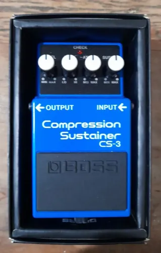 Pedal boss CS-3