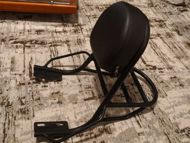 SissyBar com bagageiro Interceptor 650 - Brukutu Chopper