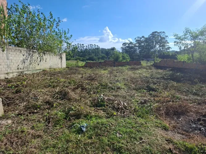 Terreno no Parque das Acácias