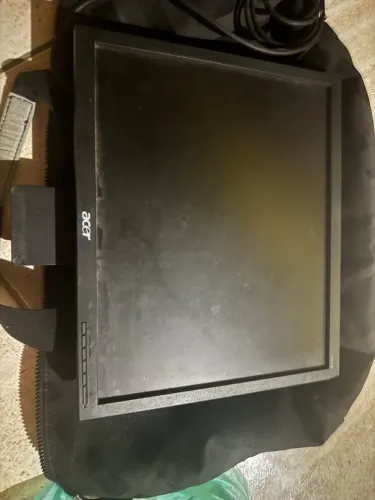 Monitor Acer no preço