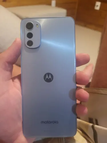 Motorola Moto E32 Azul ?