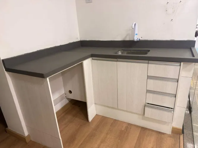 Fundo de Comércio para Alugar - Centro de Santos, 86 m², 2 Salas, 2 Banheiros