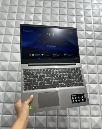 *Notebook Lenovo i7 8TH 256Gb ssd, MX 110- Garantia - Loja física
