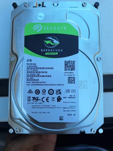 Hard Disk Seagate Barracuda ST4000DM004 4TB 256 MB - R$ 600,00