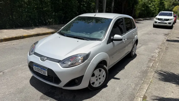 Ford Fiesta S 1.0 8V Flex 5P 2014