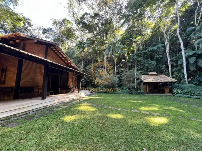 Sua quinta no Parque das Hortênsias -Oportunidade