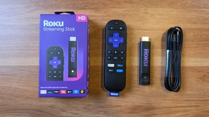 Roku Streaming Stick HD 2025 | Dispositivo de streaming para TV HD/FHD com controle remoto
