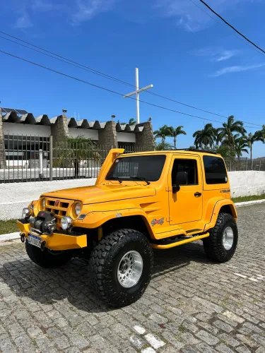 Troller T-4 4X4 3.0 TB Int. Cap. Lona Diesel 2011