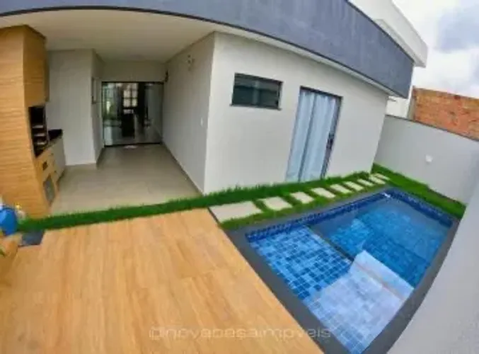 ALUGO/ QUARTOS CASA EM ARAXÁ COM PISCINA